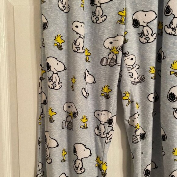 SNOOPY AND WOODSTOCK LOUNGE PANTS SLEEP PANTS - EUC - XL - Picture 3 of 7